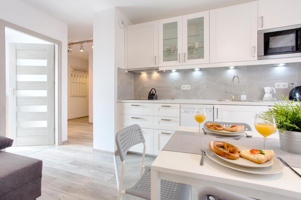 Tyzenhauz Apartments Piwna Street كراكوفيا المظهر الخارجي الصورة
