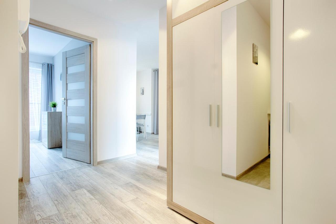 Tyzenhauz Apartments Piwna Street كراكوفيا المظهر الخارجي الصورة