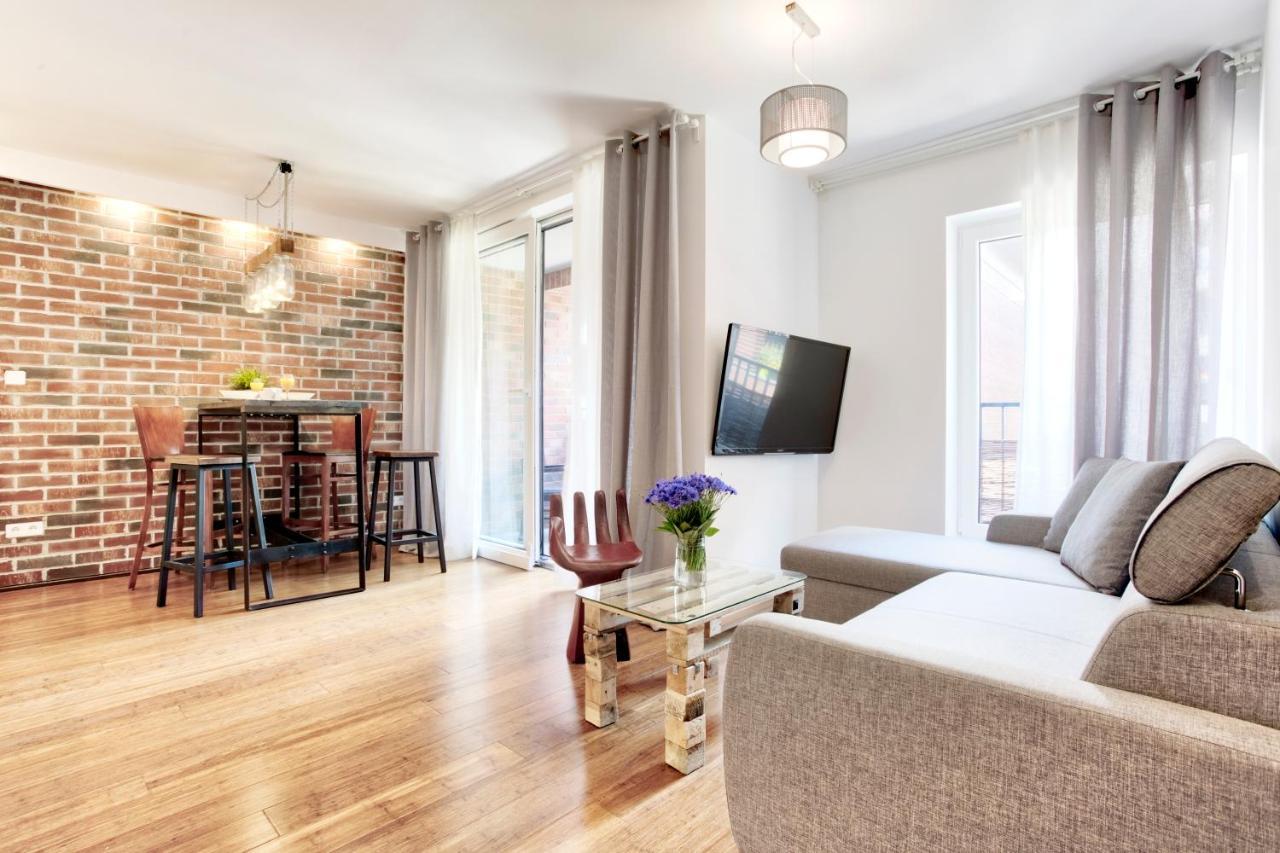 Tyzenhauz Apartments Piwna Street كراكوفيا المظهر الخارجي الصورة